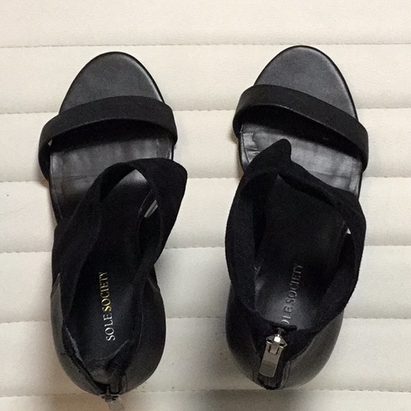 Black high heels from soul society. - Picture 4 of 5